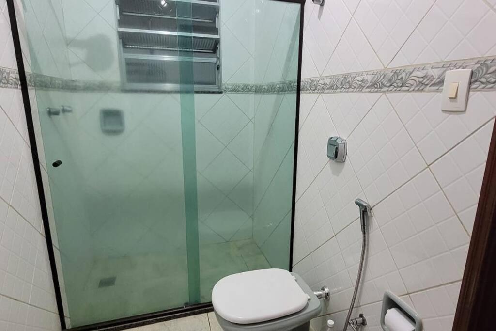 Casa No Centro De *